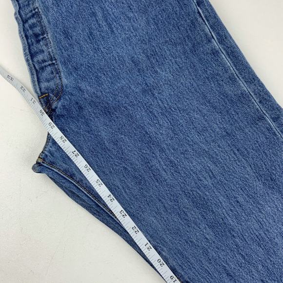 Vintage Levi’s 501 High Waist wedgie fit Jeans - Picture 6 of 9